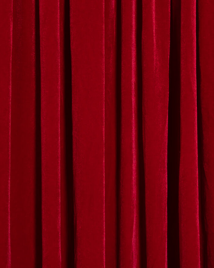 Regal Crimson Velvet